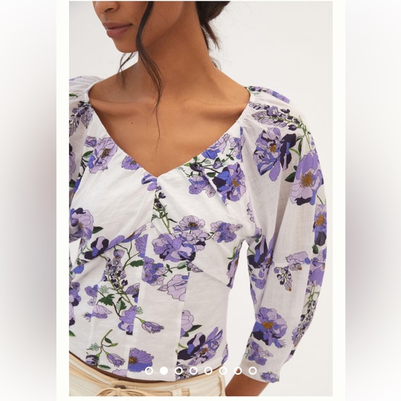 Anthropologie NWT V-Neck Ruched Knit Top size XS. - Picture 2 of 9